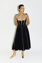 Anna dress in black