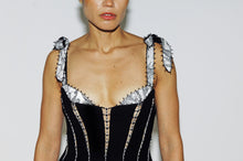 Anna dress in Black