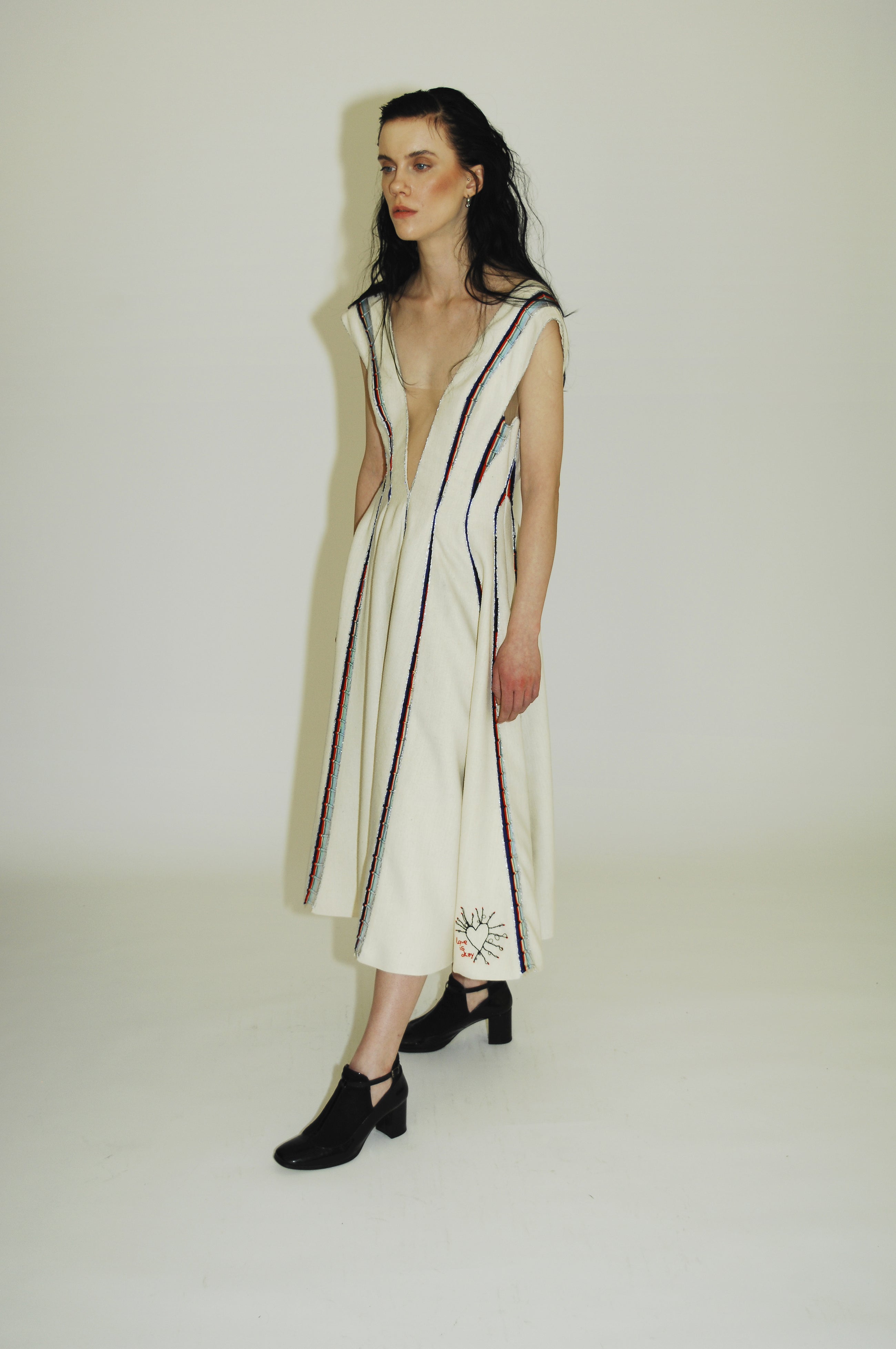 White handwoven in india off-the-shoulder V-neckline wedding silk dress
